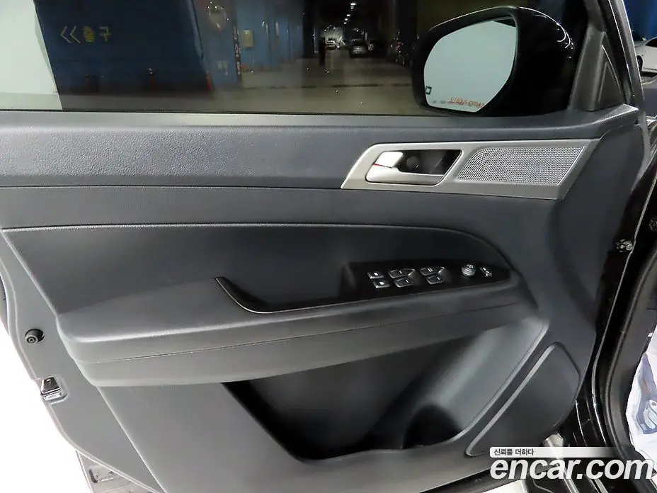 SsangYong Rexton 2018 2.2 автомат (гидро), фото 14 SsangYong Rexton 2018 2.2 автомат (гидро), фото 14