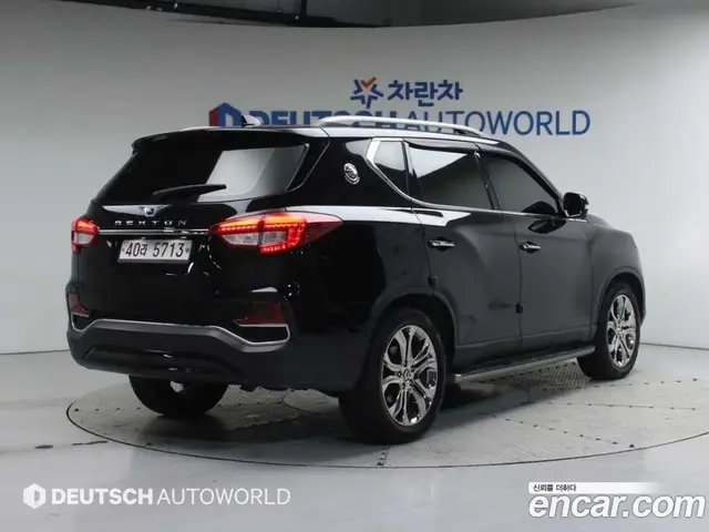 SsangYong Rexton 2018 2.2 автомат (гидро), миниатюра 2 SsangYong Rexton 2018 2.2 автомат (гидро), миниатюра 2