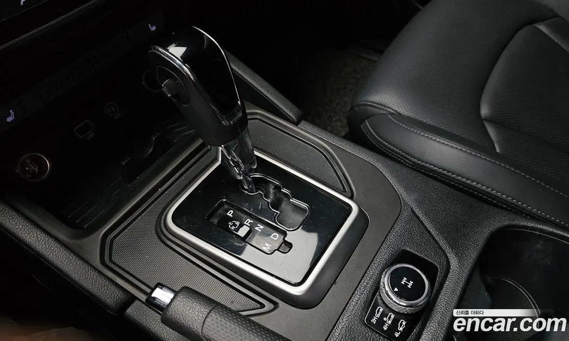 SsangYong Rexton 2018 2.2 автомат (гидро), фото 12