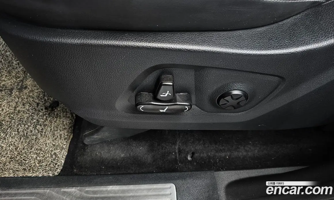 SsangYong Rexton 2019 2.2 автомат (гидро), фото 31