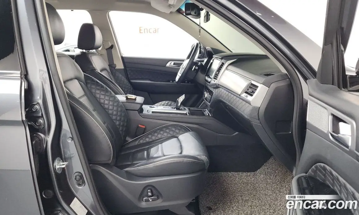 SsangYong Rexton 2020 2.2 автомат (гидро), фото 16 SsangYong Rexton 2020 2.2 автомат (гидро), фото 16