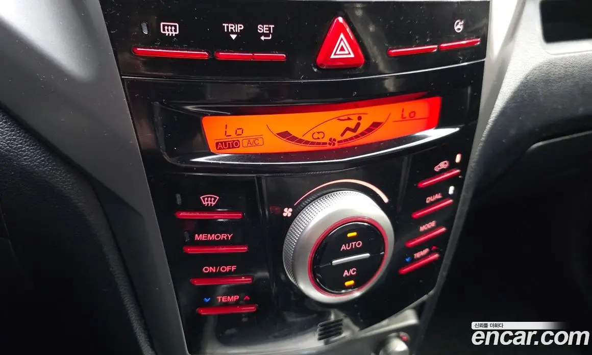 SsangYong TIBOLI 2015 1.6 автомат (гидро), фото 21 SsangYong TIBOLI 2015 1.6 автомат (гидро), фото 21