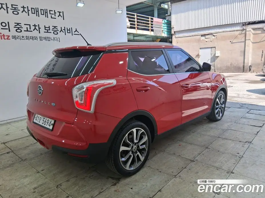 SsangYong TIBOLI 2015 1.6 автомат (гидро), фото 5 SsangYong TIBOLI 2015 1.6 автомат (гидро), фото 5