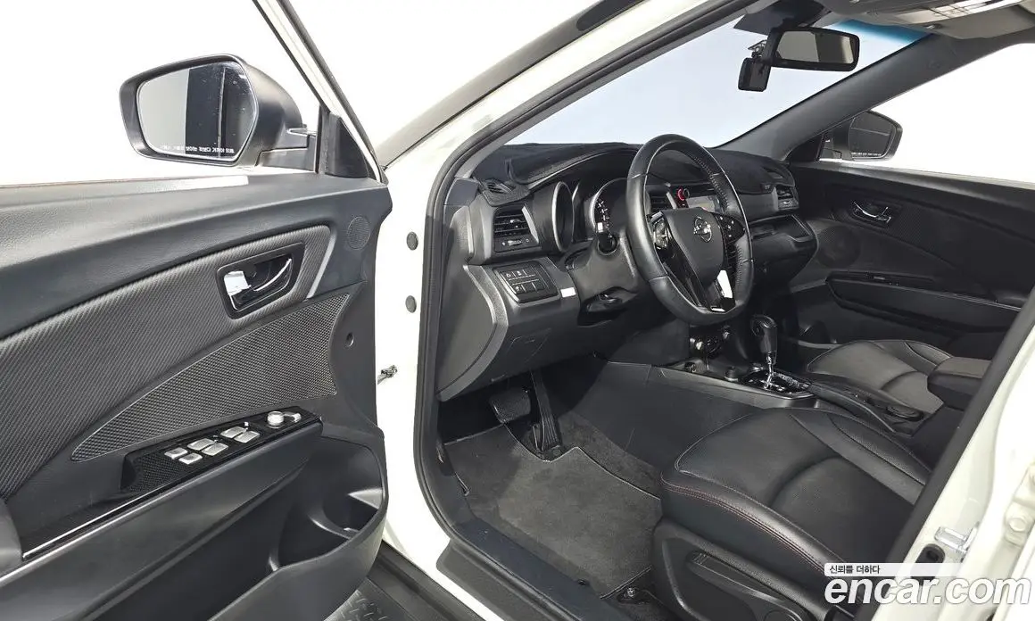 SsangYong TIBOLI 2016 1.6 автомат (гидро), фото 12