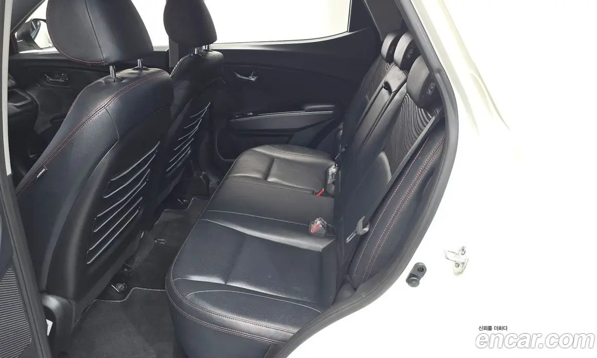 SsangYong TIBOLI 2016 1.6 автомат (гидро), фото 16