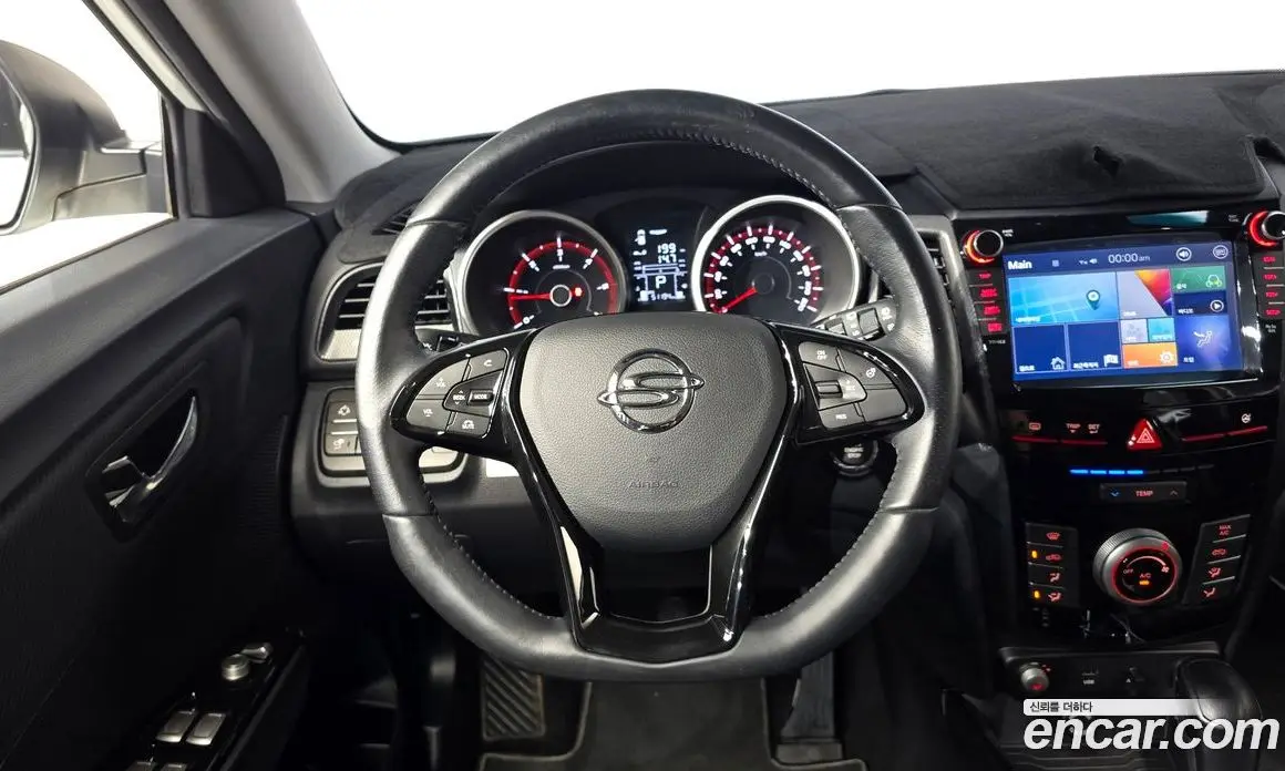 SsangYong TIBOLI 2016 1.6 автомат (гидро), фото 18