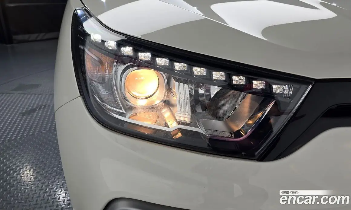 SsangYong TIBOLI 2016 1.6 автомат (гидро), фото 7