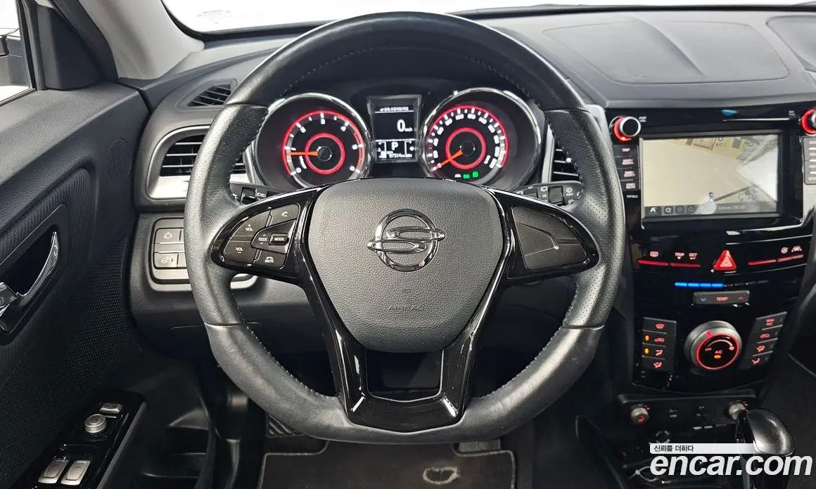 SsangYong TIBOLI 2017 1.6 автомат (гидро), фото 18
