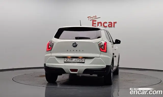 SsangYong TIBOLI 2017 1.6 автомат (гидро), миниатюра 3