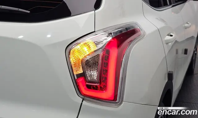 SsangYong TIBOLI 2017 1.6 автомат (гидро), миниатюра 8