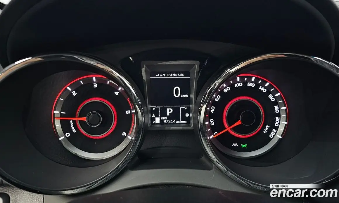 SsangYong TIBOLI 2017 1.6 автомат (гидро), фото 10