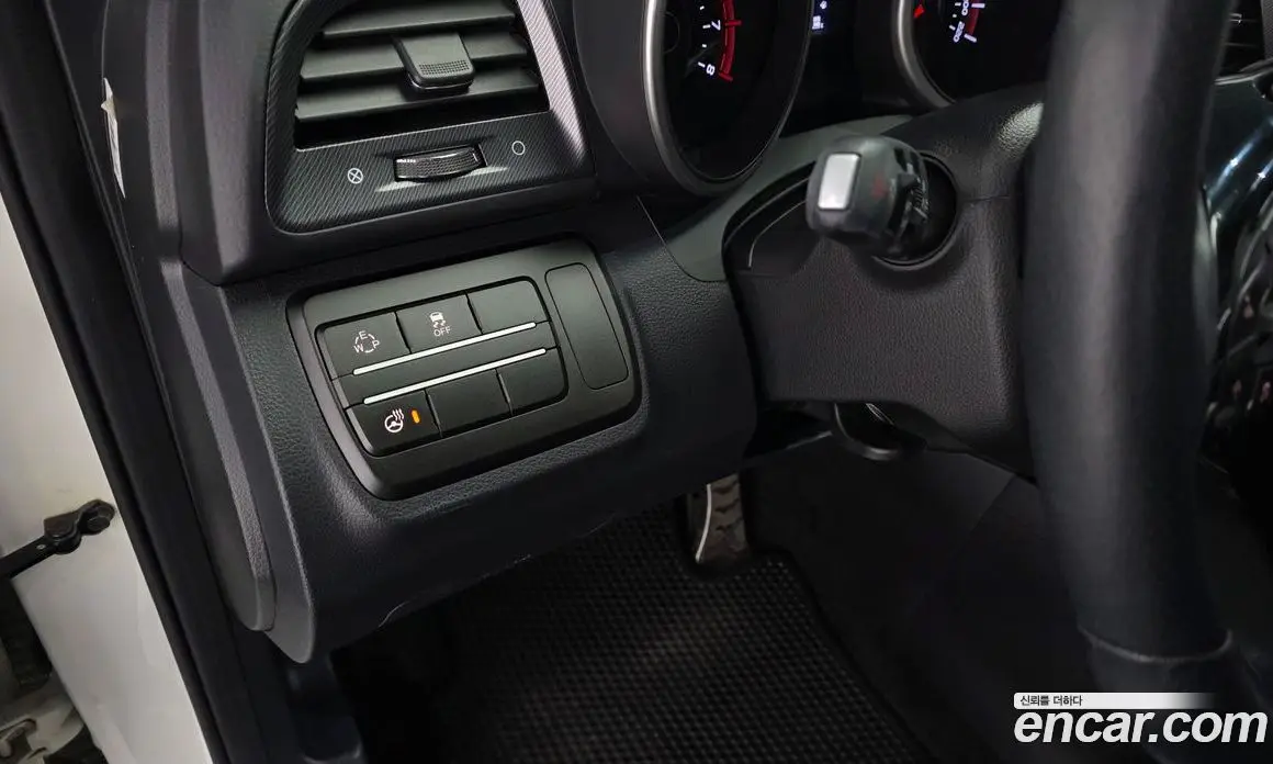 SsangYong TIBOLI 2017 1.6 автомат (гидро), фото 14