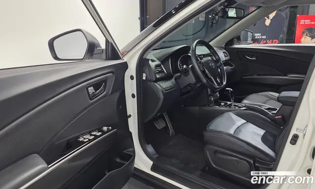 SsangYong TIBOLI 2017 1.6 автомат (гидро), миниатюра 10