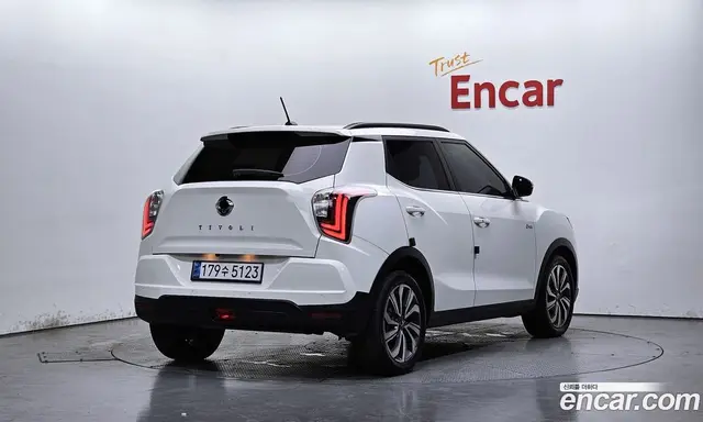 SsangYong TIBOLI 2019 1.5 автомат (гидро), миниатюра 1