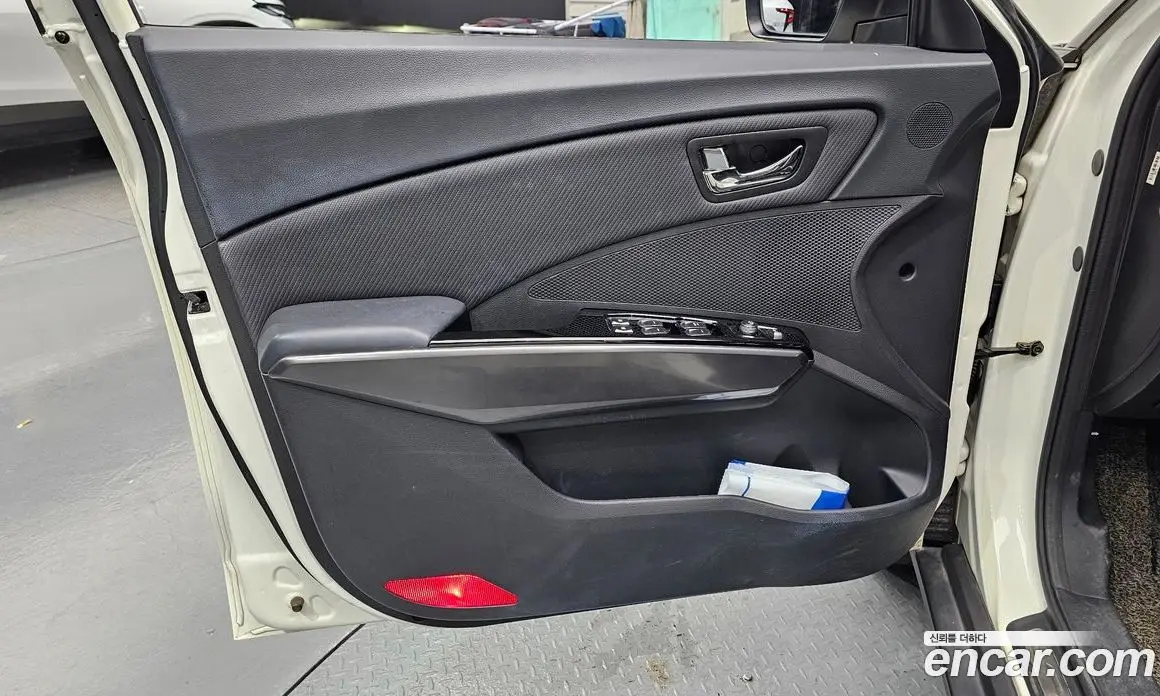SsangYong TIBOLI 2019 1.5 автомат (гидро), фото 13