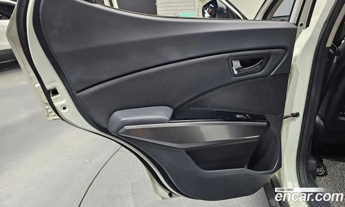 SsangYong TIBOLI 2019 1.5 автомат (гидро), фото 14