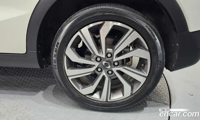 SsangYong TIBOLI 2019 1.5 автомат (гидро), миниатюра 6