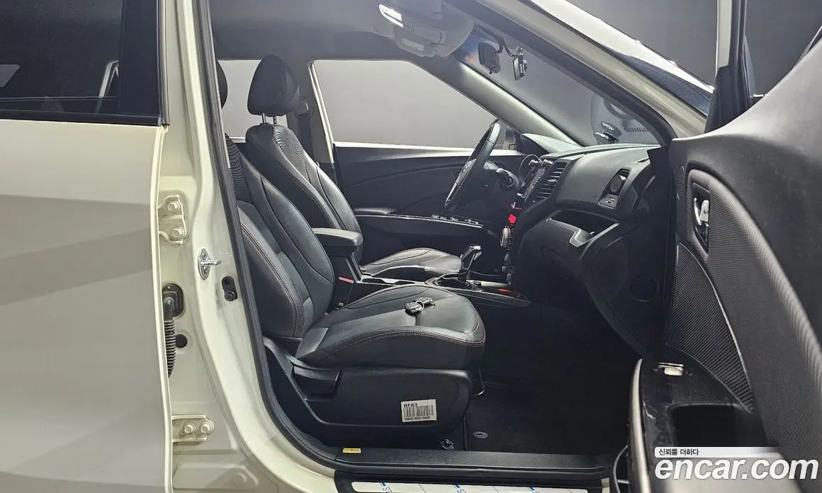 SsangYong TIBOLI 2019 1.6 автомат (гидро), фото 16 SsangYong TIBOLI 2019 1.6 автомат (гидро), фото 16