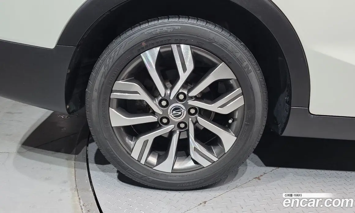 SsangYong TIBOLI 2019 1.6 автомат (гидро), фото 5 SsangYong TIBOLI 2019 1.6 автомат (гидро), фото 5