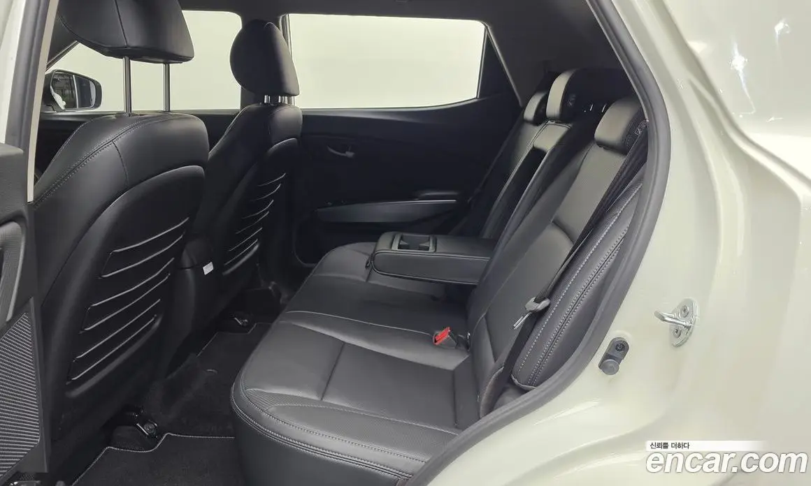 SsangYong TIBOLI 2025 1.6 автомат (гидро), фото 12 SsangYong TIBOLI 2025 1.6 автомат (гидро), фото 12