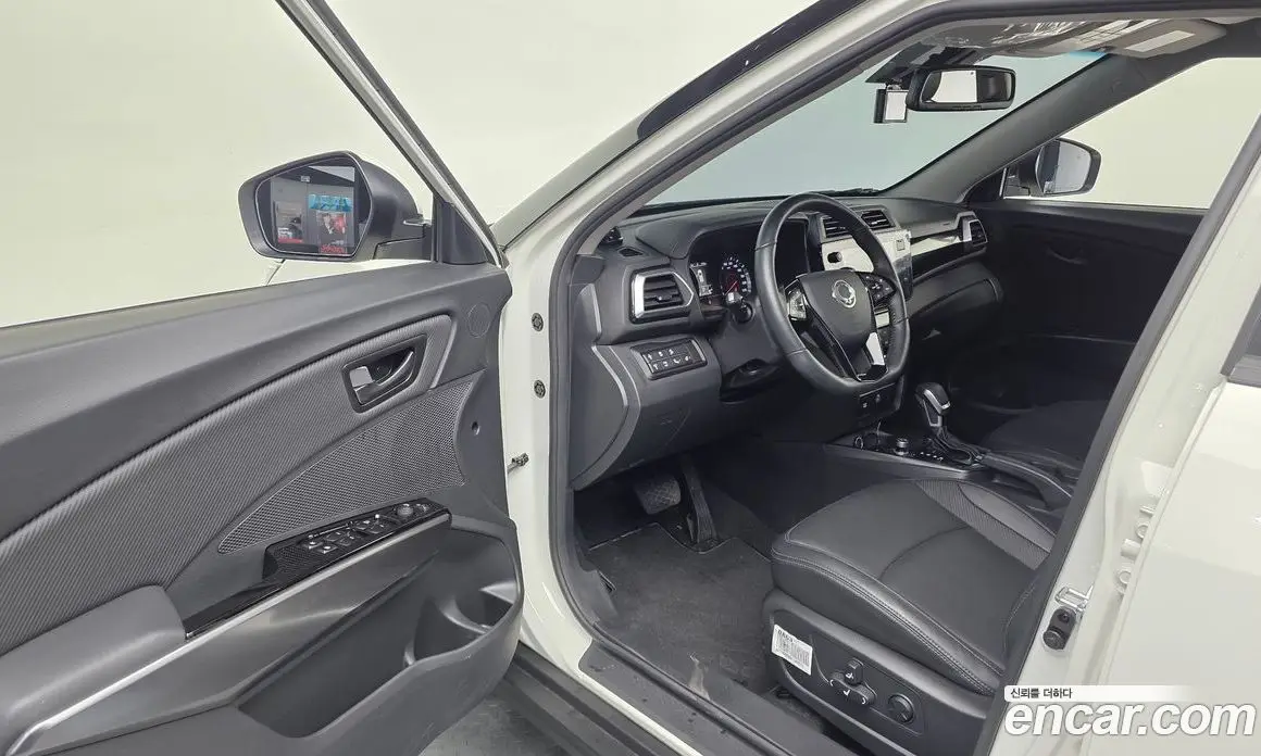 SsangYong TIBOLI 2025 1.6 автомат (гидро), фото 10 SsangYong TIBOLI 2025 1.6 автомат (гидро), фото 10