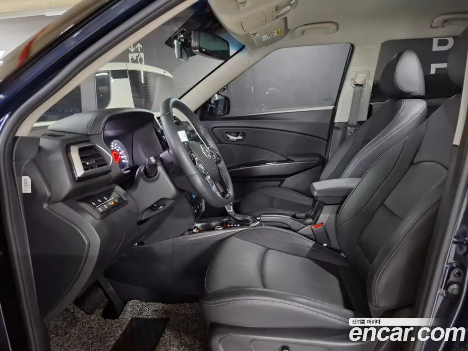 SsangYong TIBOLI 2025 1.5 автомат (гидро), фото 6 SsangYong TIBOLI 2025 1.5 автомат (гидро), фото 6
