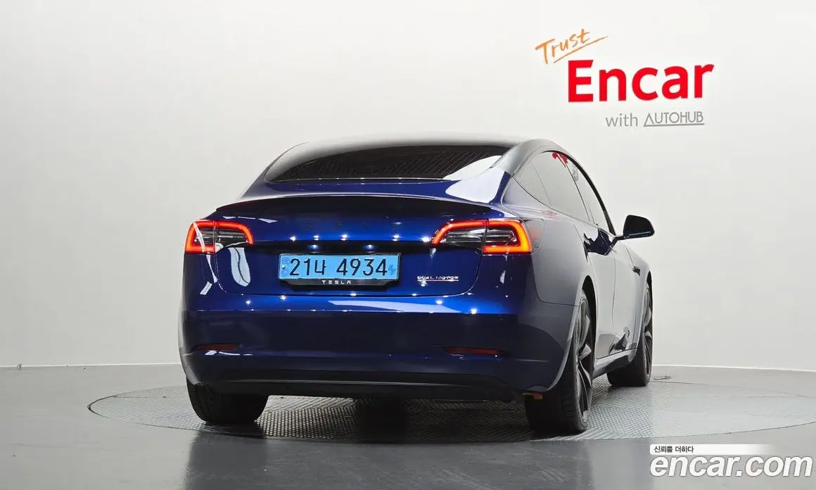 Tesla Model 3 2019 0.2 автомат (гидро), фото 3 Tesla Model 3 2019 0.2 автомат (гидро), фото 3