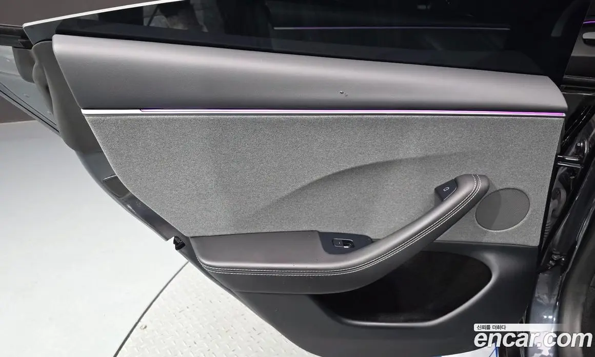 Tesla Model 3 2025 0.2 автомат (гидро), фото 15 Tesla Model 3 2025 0.2 автомат (гидро), фото 15