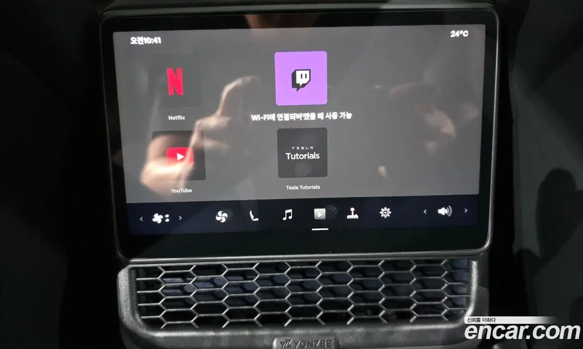 Tesla Model 3 2025 0.2 автомат (гидро), фото 28 Tesla Model 3 2025 0.2 автомат (гидро), фото 28