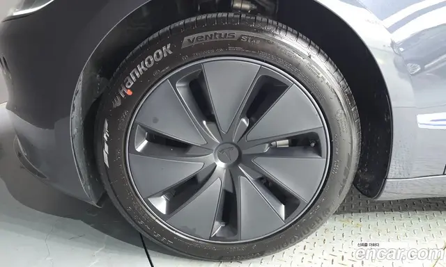Tesla Model 3 2025 0.2 автомат (гидро), миниатюра 5 Tesla Model 3 2025 0.2 автомат (гидро), миниатюра 5