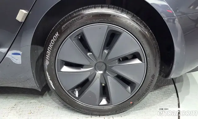 Tesla Model 3 2025 0.2 автомат (гидро), миниатюра 7 Tesla Model 3 2025 0.2 автомат (гидро), миниатюра 7