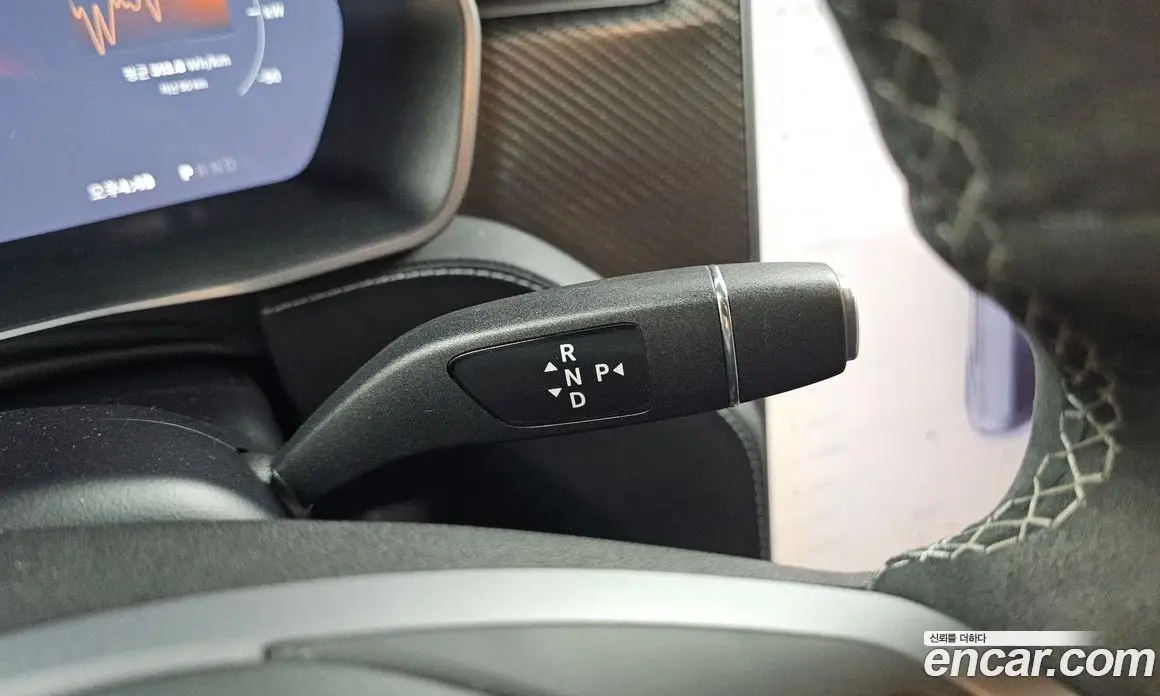 Tesla Model S 2019 0.3 автомат (гидро), фото 11 Tesla Model S 2019 0.3 автомат (гидро), фото 11