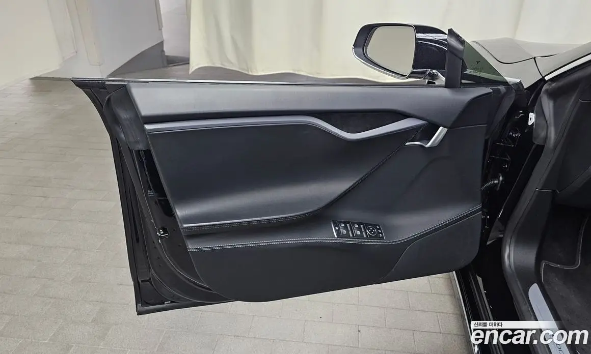 Tesla Model S 2019 0.3 автомат (гидро), фото 13 Tesla Model S 2019 0.3 автомат (гидро), фото 13