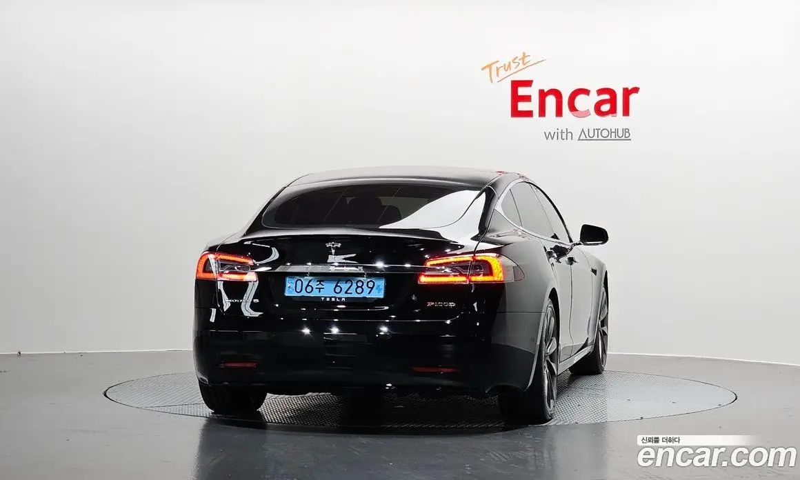 Tesla Model S 2019 0.3 автомат (гидро), фото 3 Tesla Model S 2019 0.3 автомат (гидро), фото 3