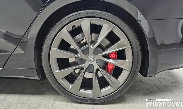 Tesla Model S 2019 0.3 автомат (гидро), миниатюра 6 Tesla Model S 2019 0.3 автомат (гидро), миниатюра 6
