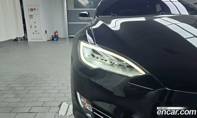Tesla Model S 2019 0.3 автомат (гидро), миниатюра 7 Tesla Model S 2019 0.3 автомат (гидро), миниатюра 7