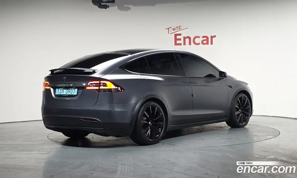 Tesla Model X 2020 0.3 автомат (гидро), фото 2 Tesla Model X 2020 0.3 автомат (гидро), фото 2