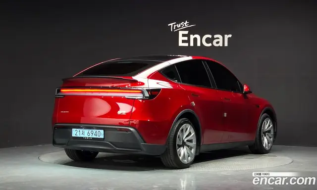 Tesla Model Y 2025 0.2 автомат (гидро), миниатюра 2 Tesla Model Y 2025 0.2 автомат (гидро), миниатюра 2
