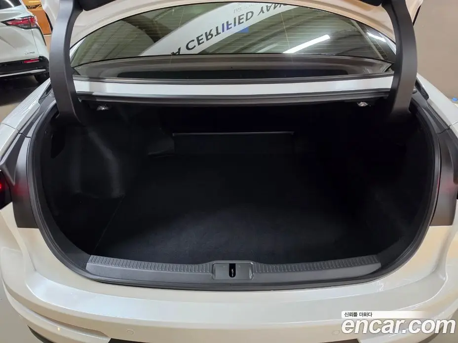 Toyota Crown 2024 2.5 автомат (гидро), фото 18 Toyota Crown 2024 2.5 автомат (гидро), фото 18