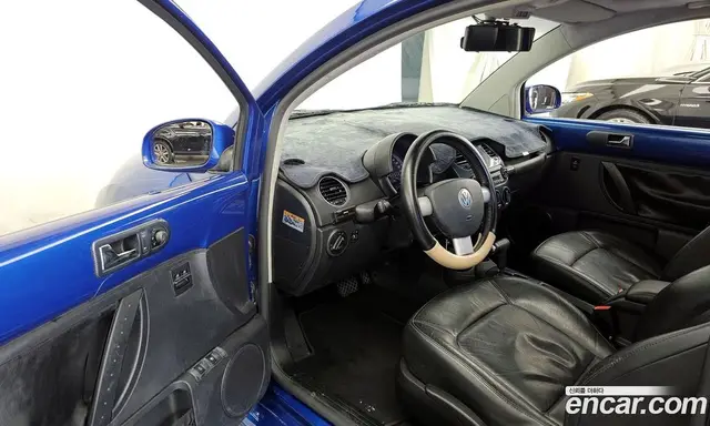 Volkswagen Beatle 2007 2.0 автомат (гидро), миниатюра 10 Volkswagen Beatle 2007 2.0 автомат (гидро), миниатюра 10