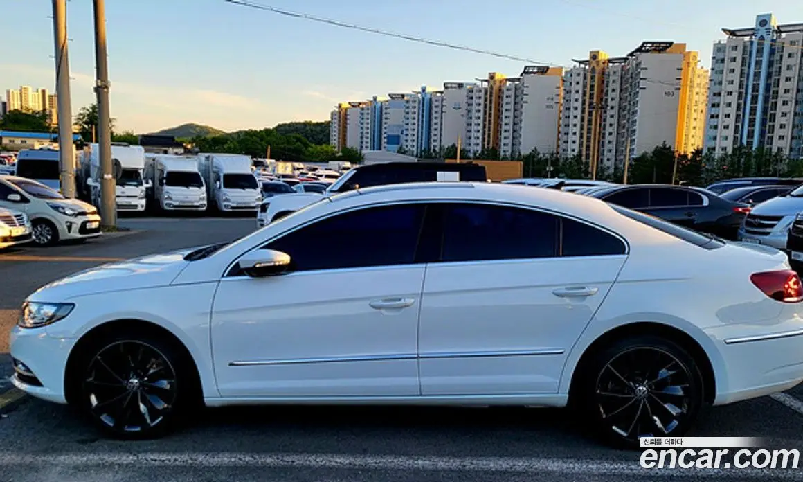 Volkswagen CC 2015 2.0 автомат (гидро), фото 19 Volkswagen CC 2015 2.0 автомат (гидро), фото 19