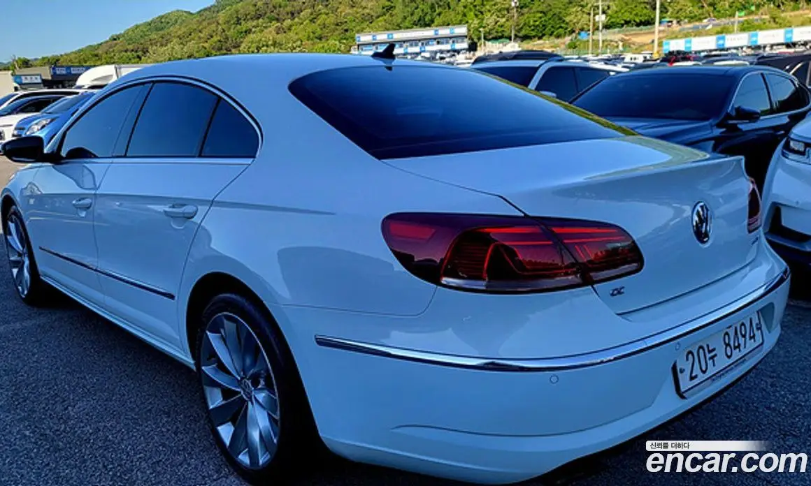 Volkswagen CC 2015 2.0 автомат (гидро), фото 20 Volkswagen CC 2015 2.0 автомат (гидро), фото 20