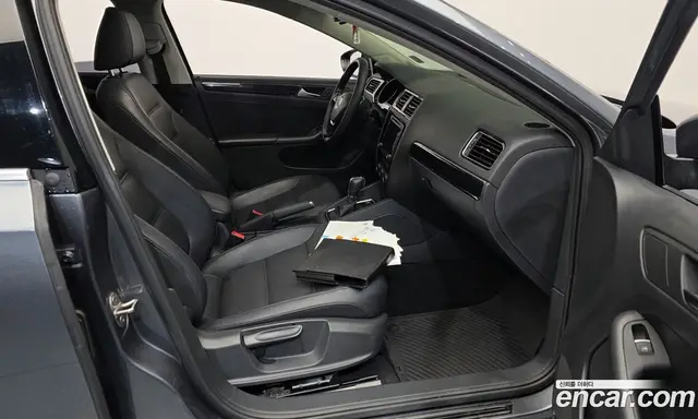 Volkswagen Jetta 2015 2.0 автомат (гидро), миниатюра 11 Volkswagen Jetta 2015 2.0 автомат (гидро), миниатюра 11