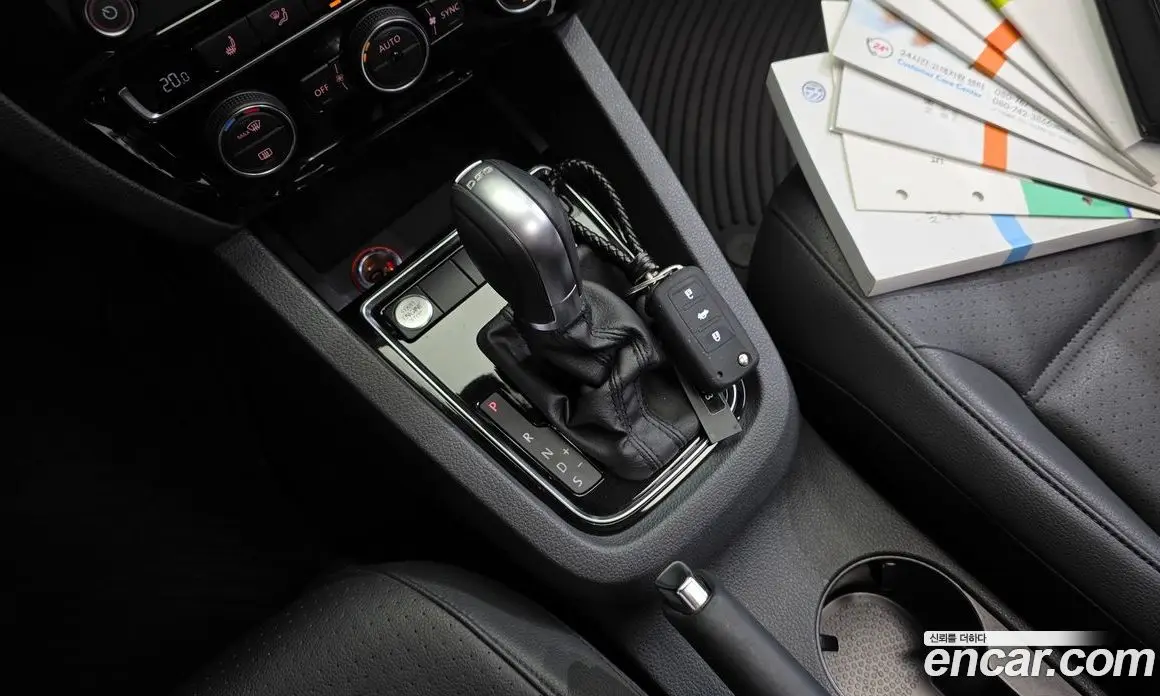 Volkswagen Jetta 2015 2.0 автомат (гидро), фото 9 Volkswagen Jetta 2015 2.0 автомат (гидро), фото 9