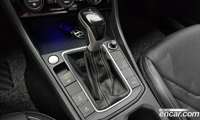 Volkswagen Jetta 2023 1.5 автомат (гидро), миниатюра 12