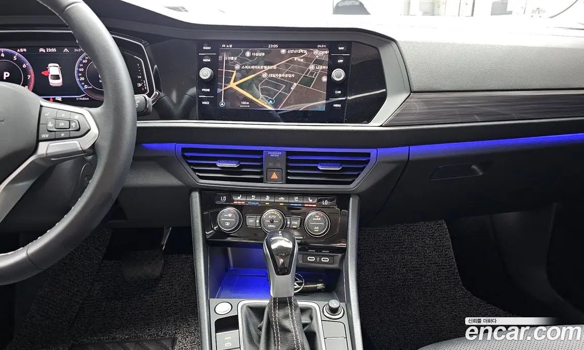 Volkswagen Jetta 2023 1.5 автомат (гидро), фото 18