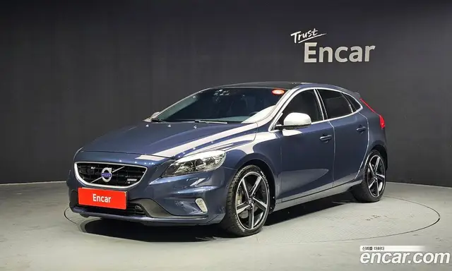 Volvo V40, 2015, 53 471 км