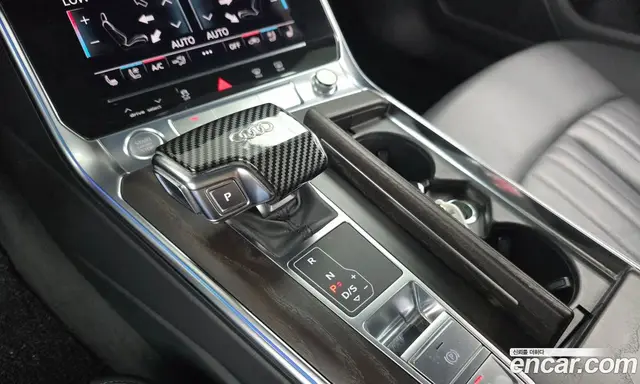 Audi A6 2020 2.0 автомат (гидро), миниатюра 12