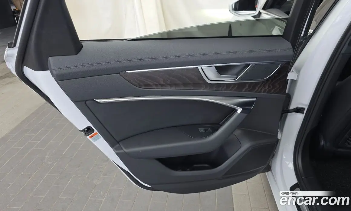 Audi A6 2020 2.0 автомат (гидро), фото 15 Audi A6 2020 2.0 автомат (гидро), фото 15