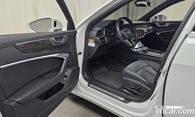 Audi A6 2021 2.0 автомат (гидро), миниатюра 12